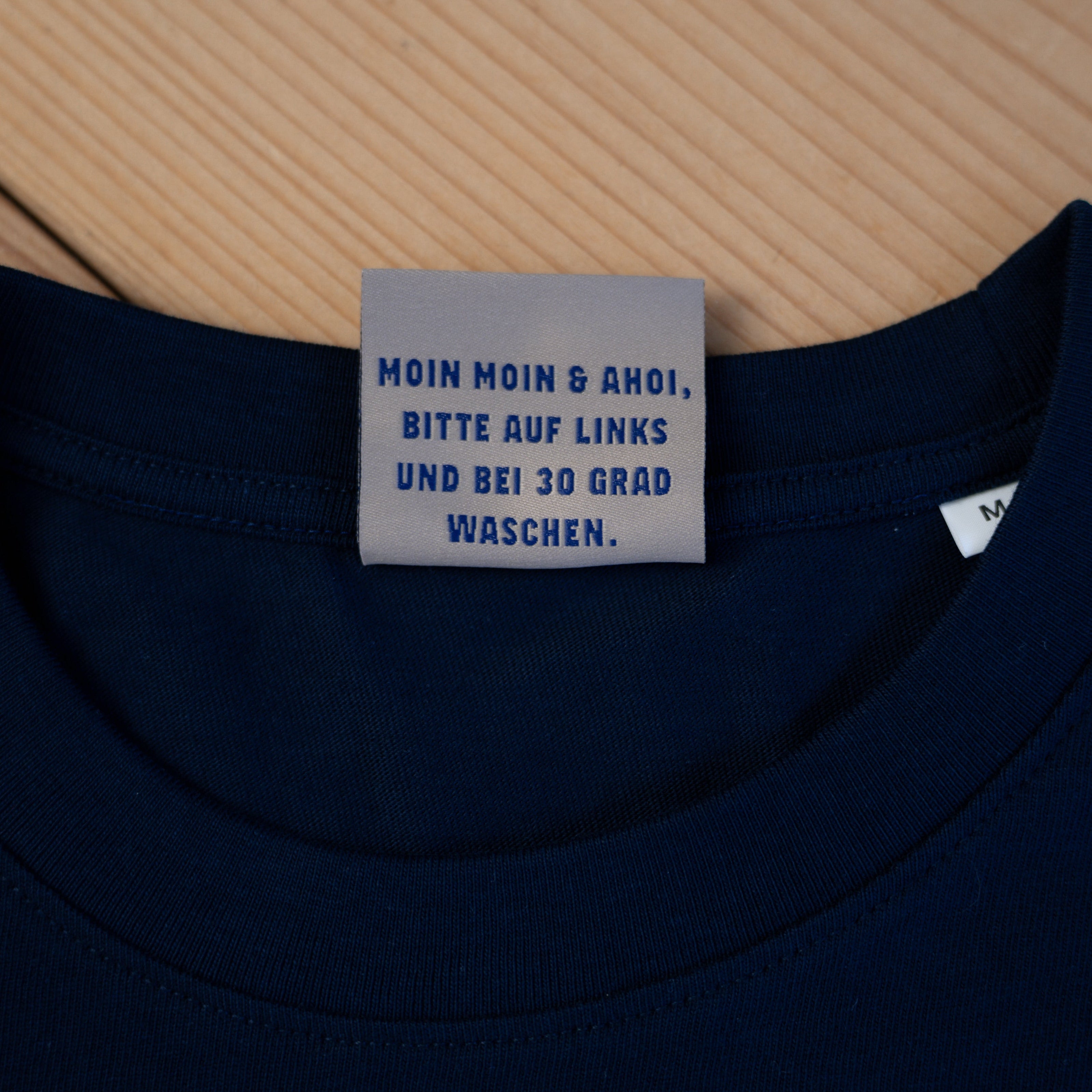 T-Shirt blau Kanal