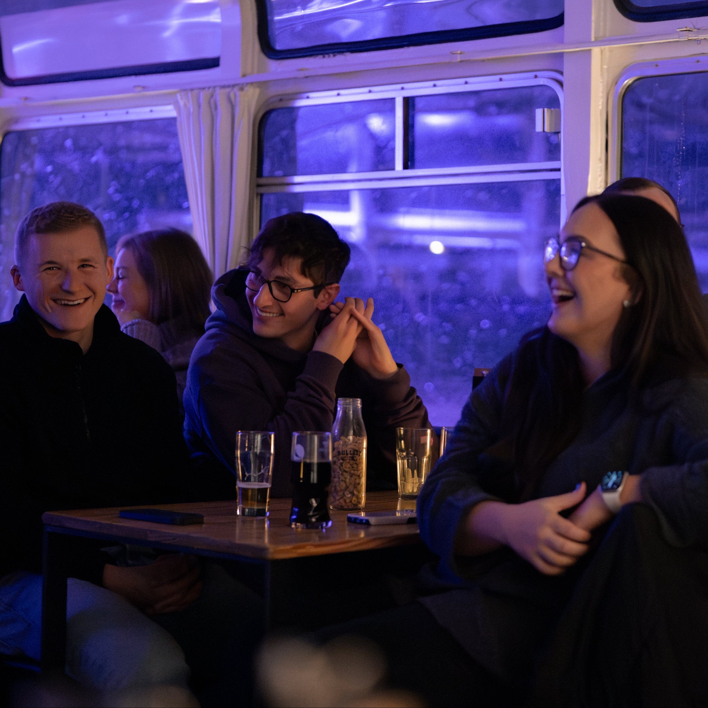 Der Lachende Guenther Gaeste